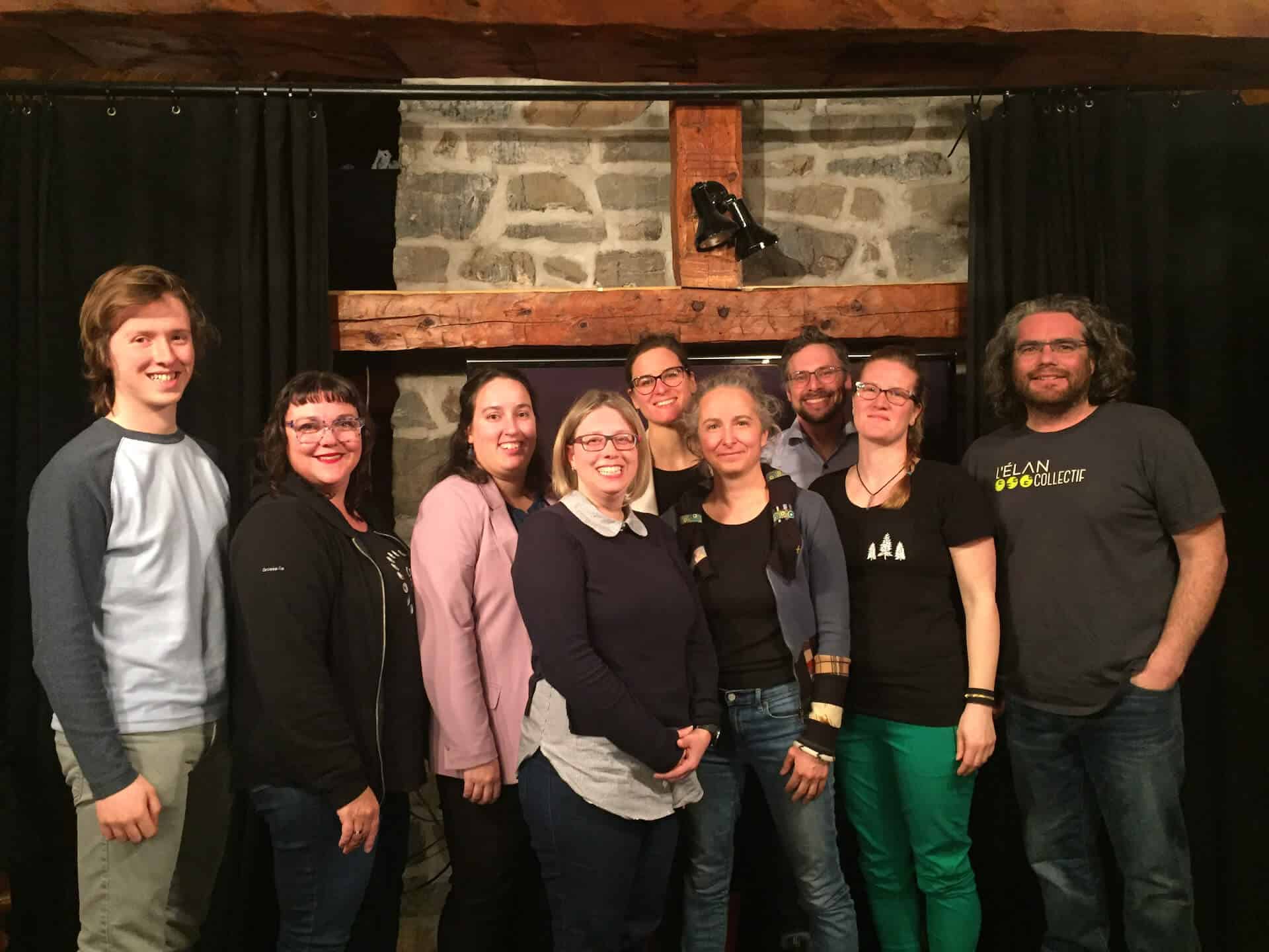 De gauche à droite : Victor Cliche, Amélie Ringuet, Mélissa Boilard, Julie Normand, Geneviève Caron, Myriam Foy, Jo-Anick Proulx, Élise Guimont et Jean-François Boucher.